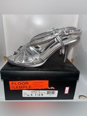 Nina Sz 6.5 M Silver Bejeweled Heel Sandals Shoes